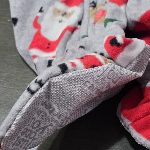 🎄Striped Santa Fleece Footed Pajama Set of 2 - Holiday pjs. Nwt - Picture 3 of 6